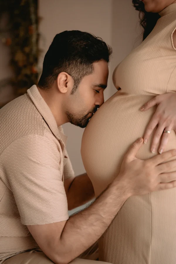 Maternity photography by Nastaran Abdolmaleki, Dubai
