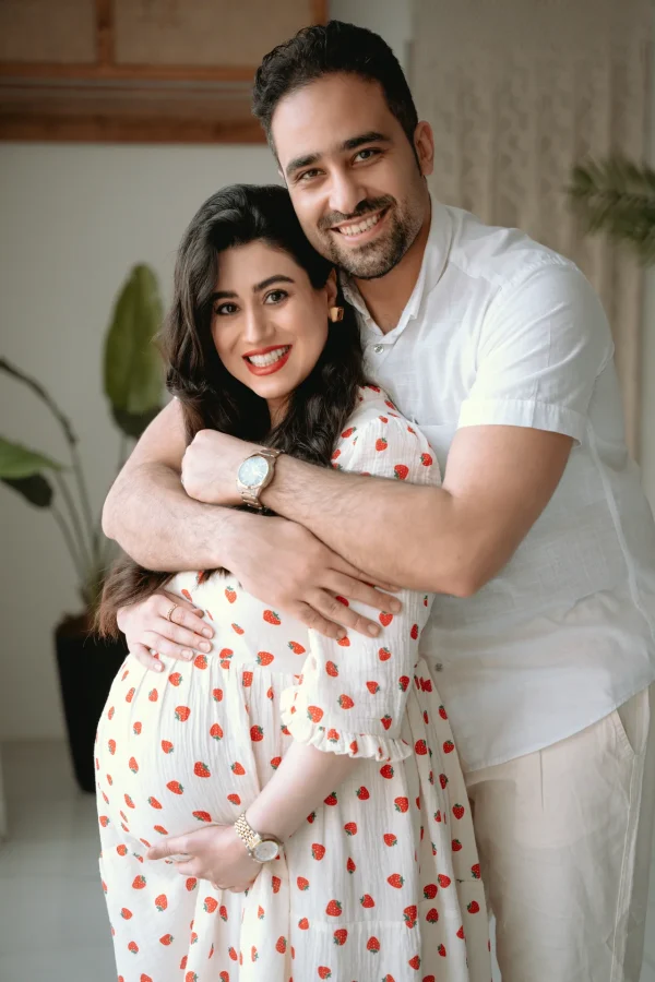 Maternity photography by Nastaran Abdolmaleki, Dubai