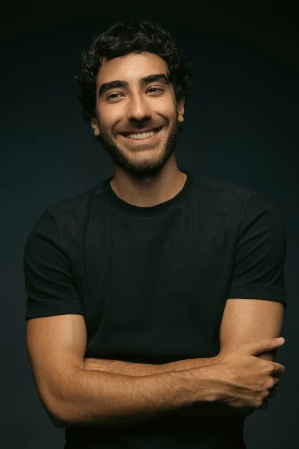 Corporate headshot photography by Nastaran Abdolmaleki, Dubai