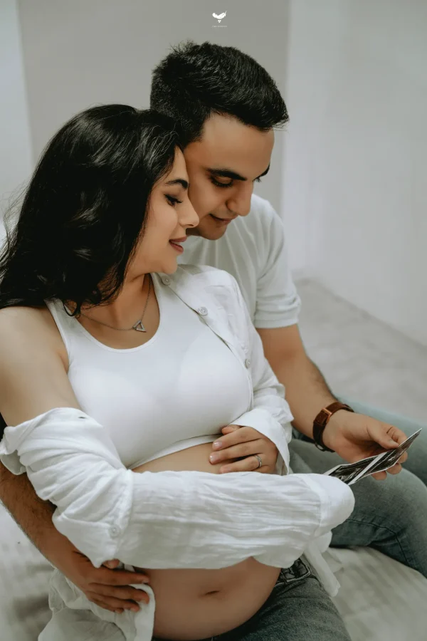 Maternity photography by Nastaran Abdolmaleki, Dubai