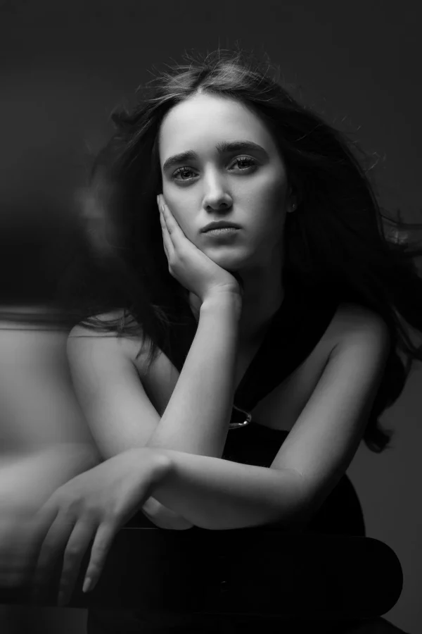 Portrait photography by Nastaran Abdolmaleki, Dubai