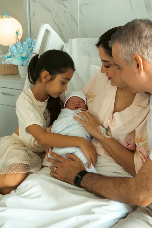 Newborn photography by Nastaran Abdolmaleki, Dubai