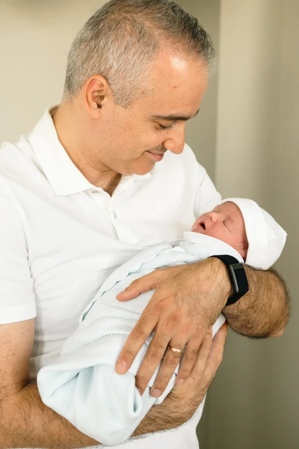 Newborn photography by Nastaran Abdolmaleki, Dubai