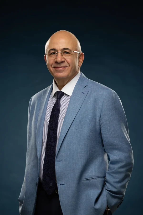 Corporate headshot photography by Nastaran Abdolmaleki, Dubai